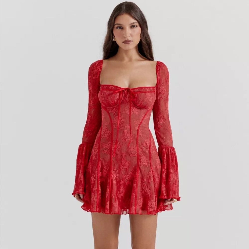 NWOT house of cb analissa red lace corset mini dress sizes medium fuller cup